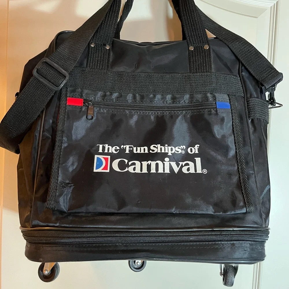Expandable Carnival Cruise Travel, Airport Friendly, Handy 5 Wheel Flexible Bag!